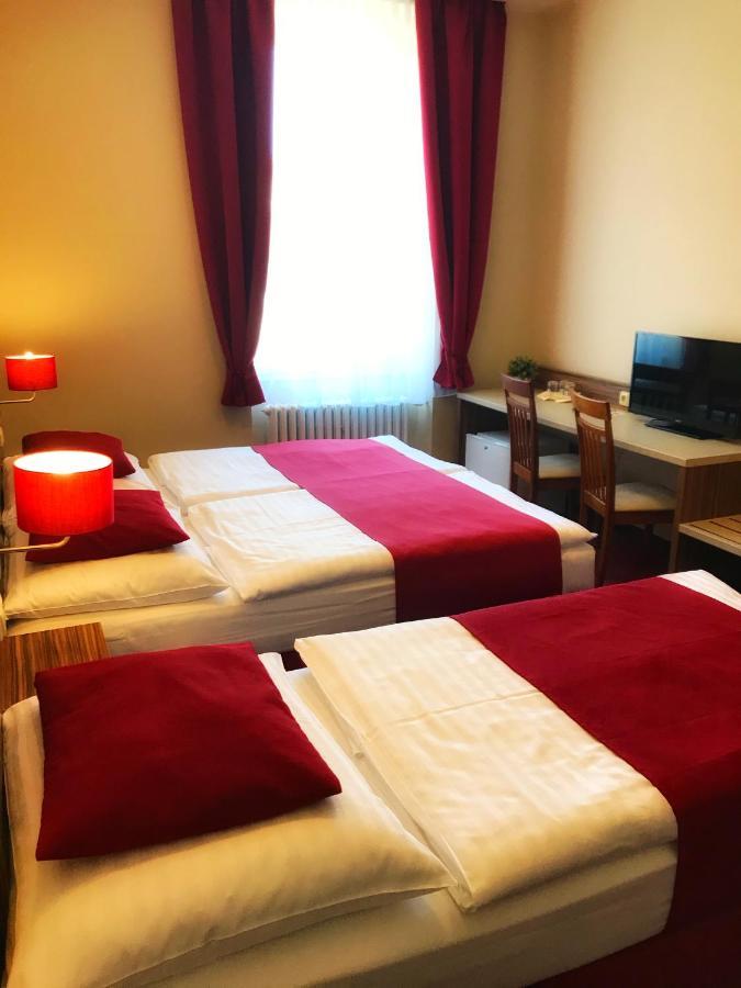 Hotel Continental Plzeň Kültér fotó