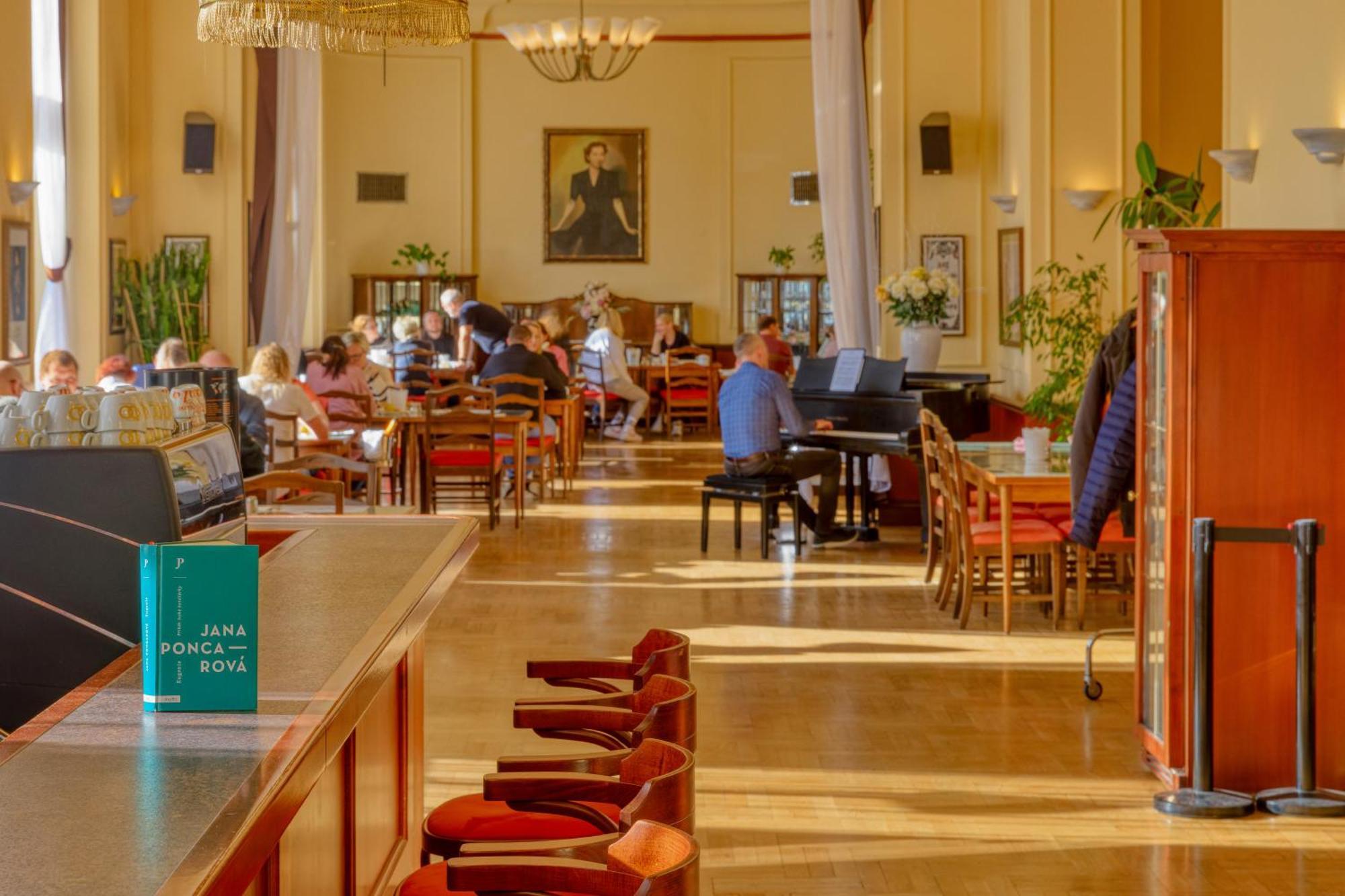 Hotel Continental Plzeň Kültér fotó