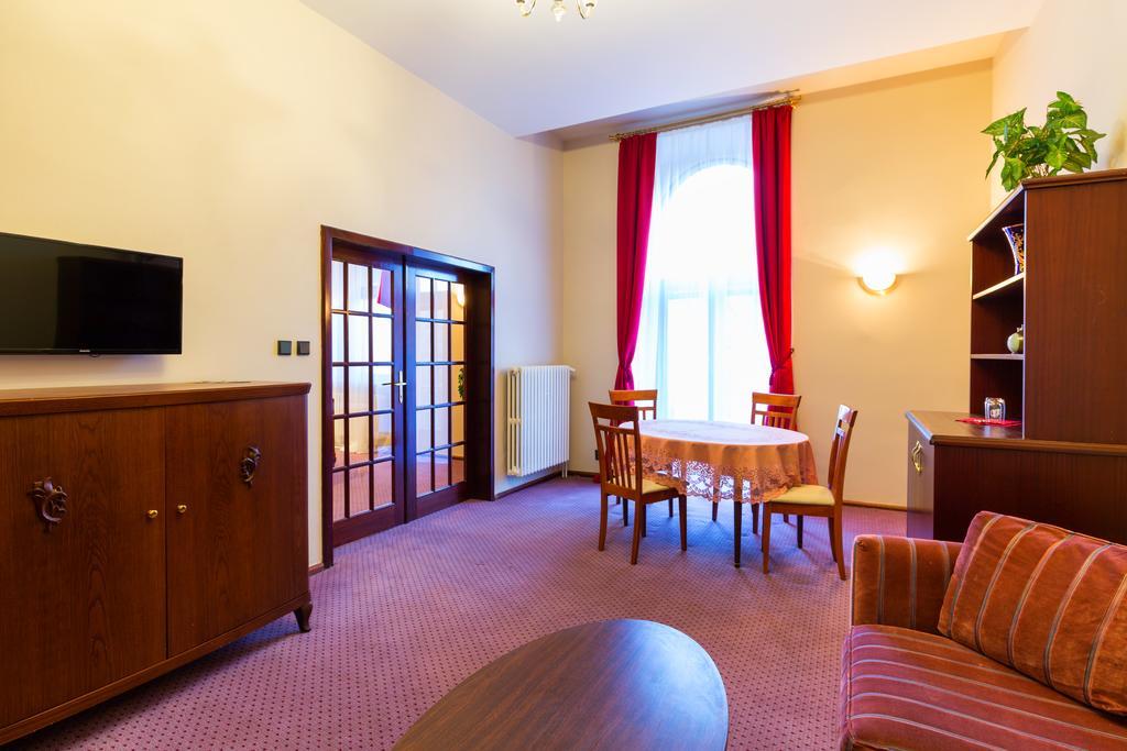 Hotel Continental Plzeň Kültér fotó