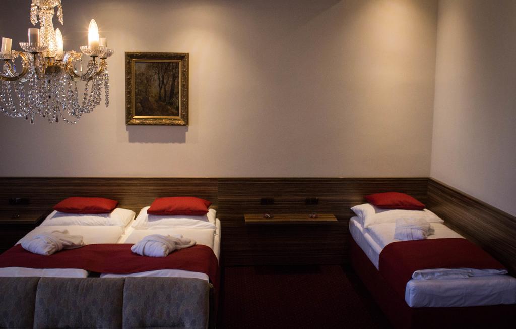 Hotel Continental Plzeň Kültér fotó