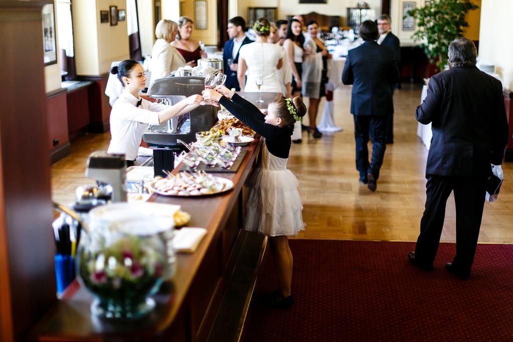 Hotel Continental Plzeň Kültér fotó
